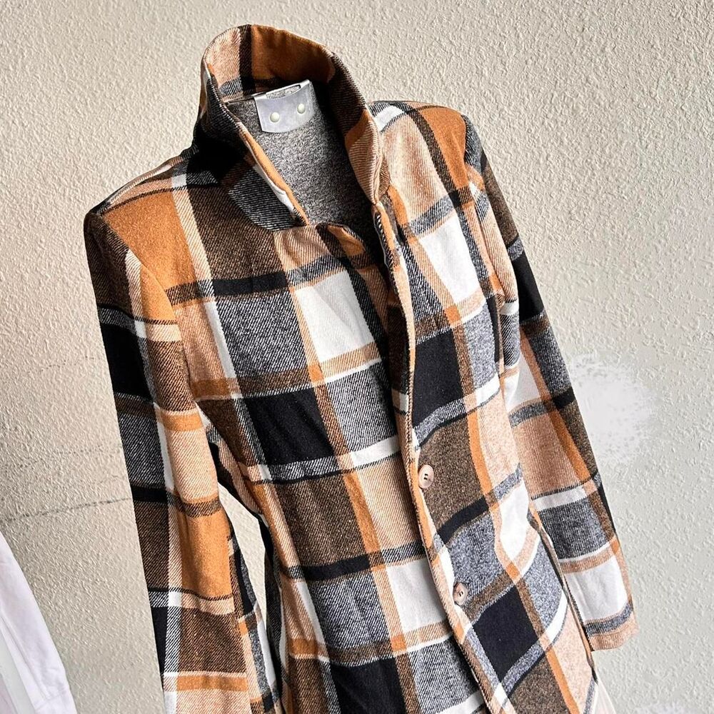 Women's Brown and Tan Plaid Tailored Shacket / Jacket